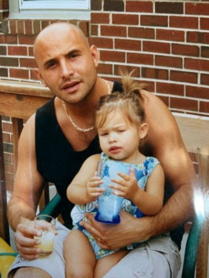 Wife Kim Carton; Their Married Life In Detail |